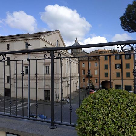 Palazzo Verdi Holiday Viterbo Exterior foto